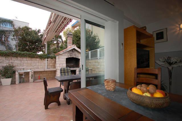 Apartment Dzoni Σπλιτ Δωμάτιο φωτογραφία